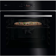 AEG GX7PB63FSB 59.6cm Built-In Electric Oven Gloss Black